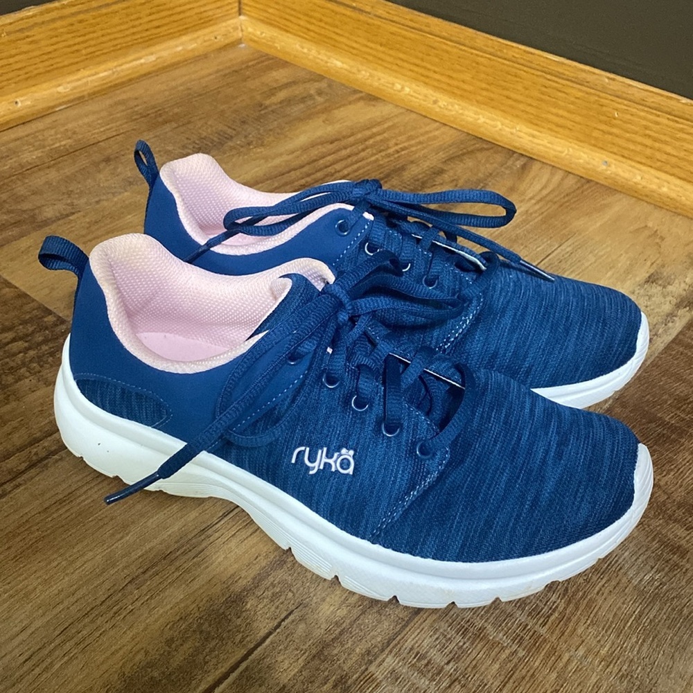 Ryka Wren Athletic Sneaker shoes Navy & light pink size 7.5 - Picture 3 of 9
